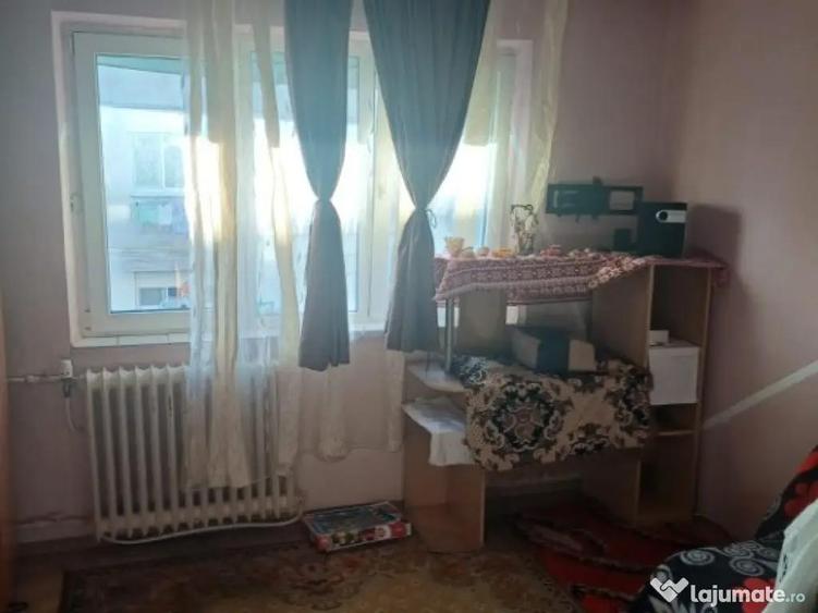 Garsoniera Podu Ros Mag JAMBO - - 3