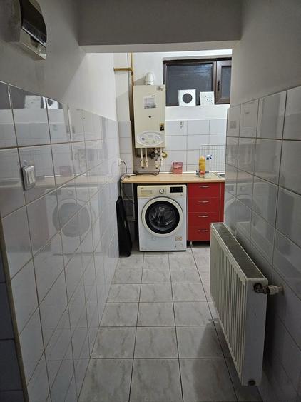 Inchiriez garsoniera sector 3 cartierul 23 agust3 - 5