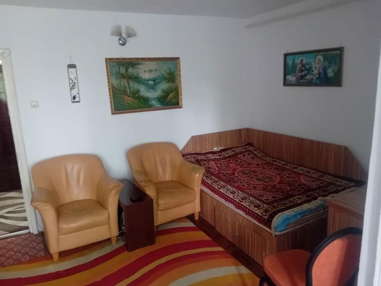 Garsoniera mare 34mp Darmanesti etaj 3 renovata centrala - 1