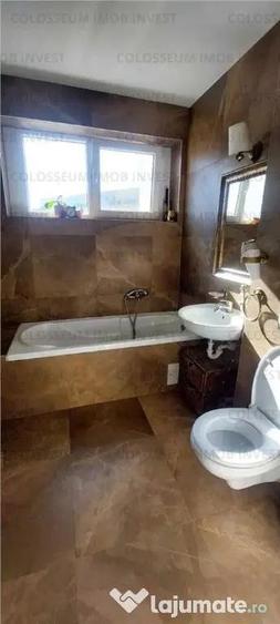 Apartament cu 3 camere,dcomandat - Avantgarden 3. - 1