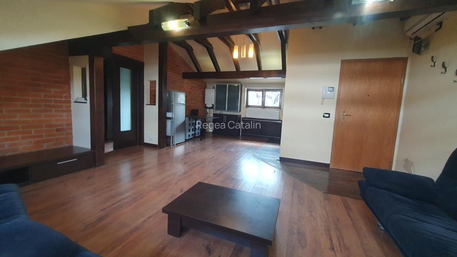Apartament spatios, primitor si parcare Apartament spatios, primitor si parcare