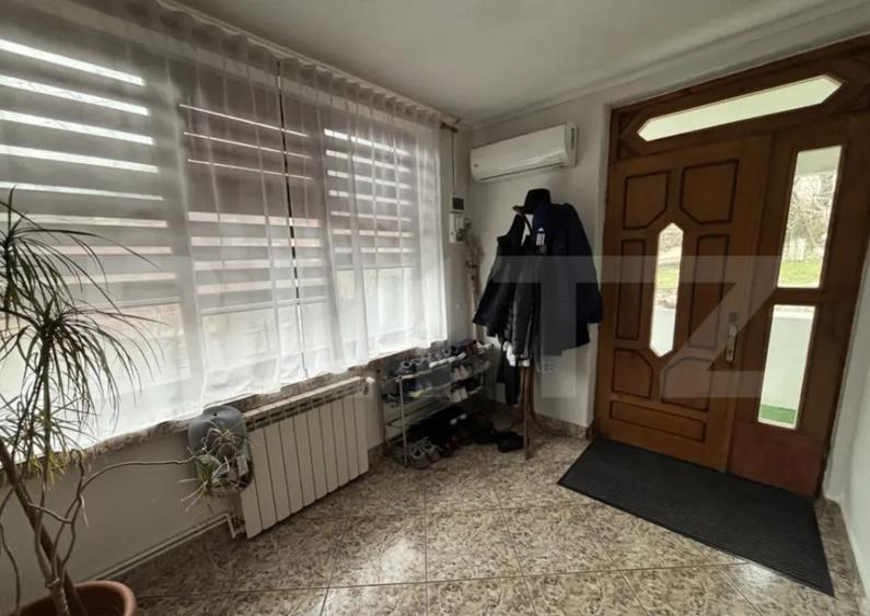 Casa de vanzare, 98 mp, zona Centru - 2