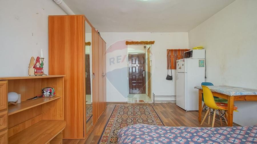 Comision 0% | Cameră 21 mp – Str. Înfrățirii, Brașov - 5