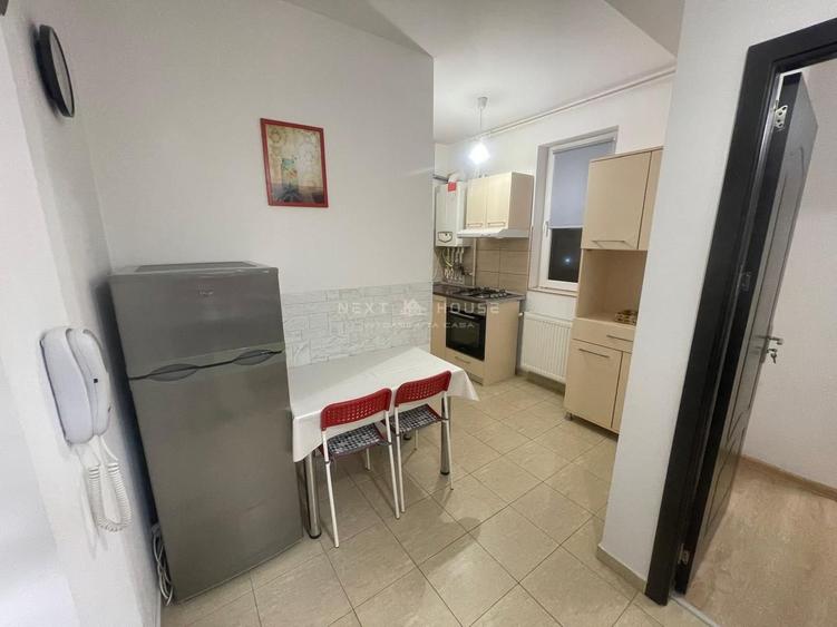 Garsoniera 13 Septembrie ( Mariott  - Parlament ) - 13