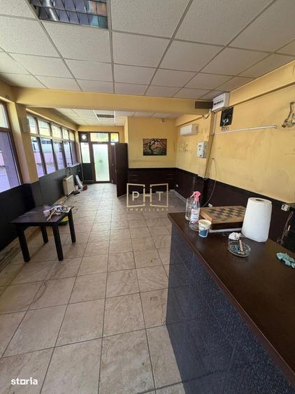 Spațiu comercial, de 52 mp, în Florești