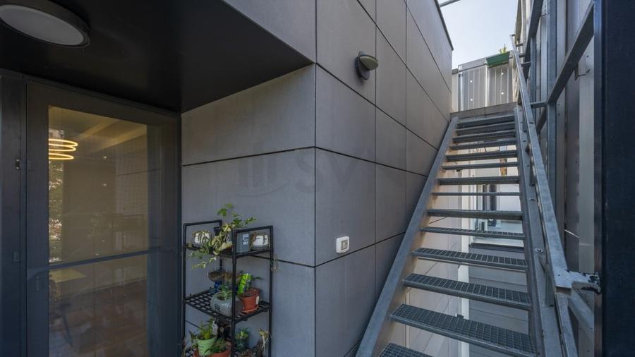 REA1025395 Unirii l Terasa 52mp l Bloc nou - 11