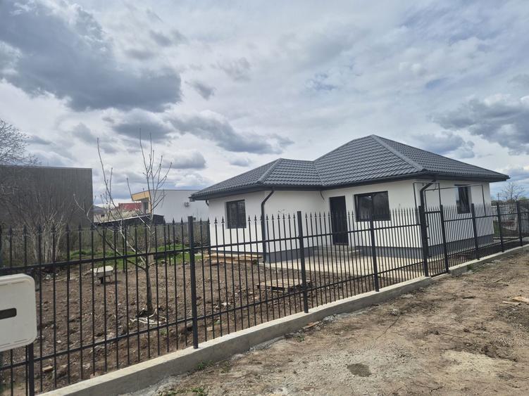 Casa de vanzare Afumati Ilfov, parter teren 300mp - 4
