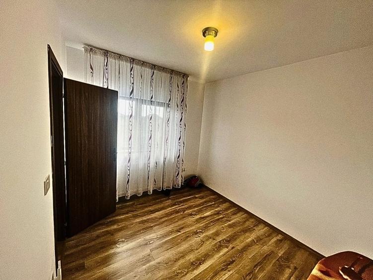 Dumbravita - zona Cora - Casa 4 camere - tip:duplex - teren 300 mp - 7