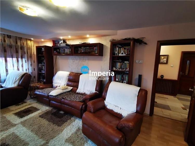 Vila spatioasa in Bucium, langa Plopii fara Sot - 12