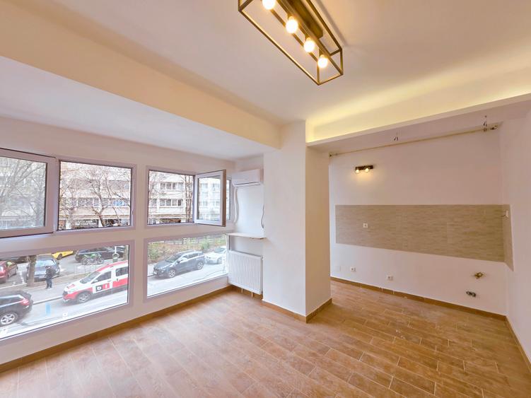 Garsoniera Sala Palatului etaj 1/7 nemobilata centrala termica proprie - 5