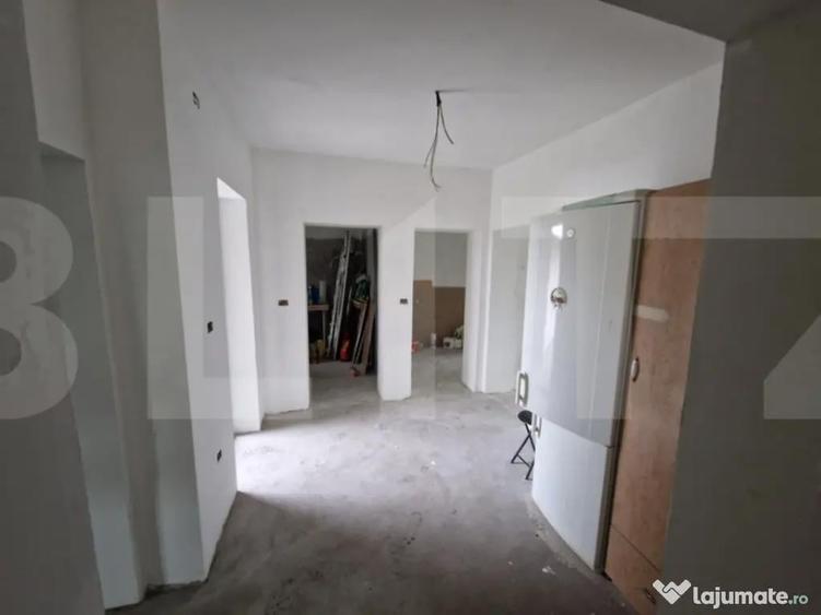 Casa semifinisata situata central in municipiul Dorohoi - 4