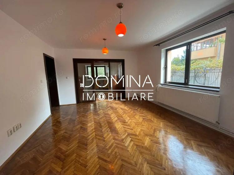 Casă cu 5 camere cu Teren 385 Mp în Central