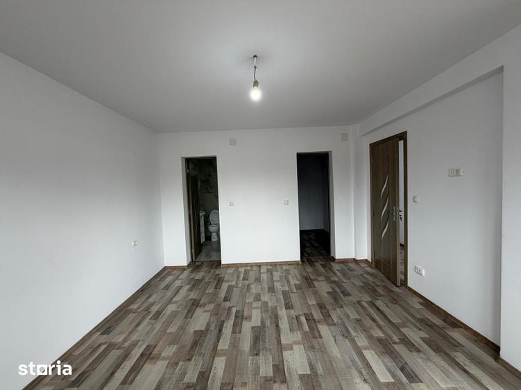 Casă cu 4 camere cu Teren 253 Mp în Central