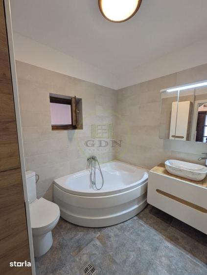 Casă cu 3 camere cu Teren 370 Mp în Lazaret