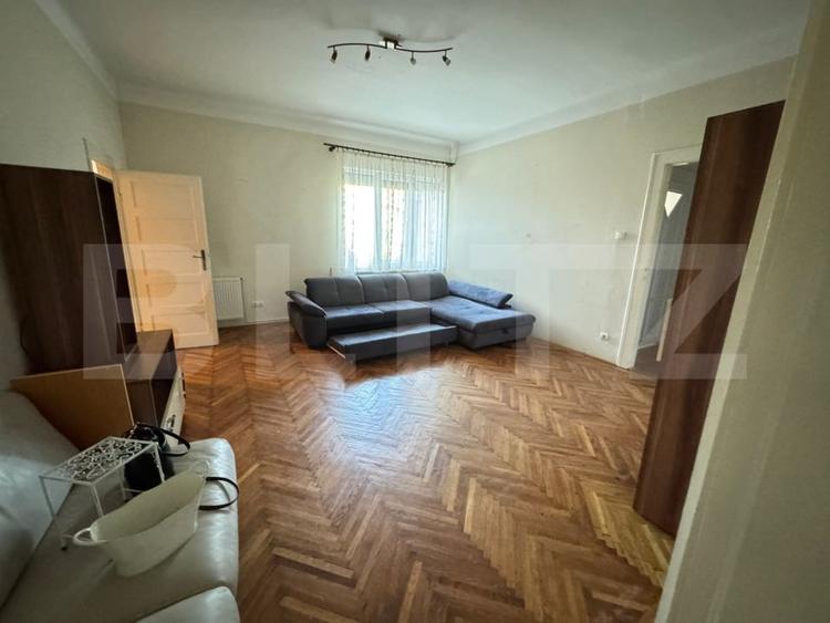 Apartament cu 2 camere decomandat, mobilat în Titulescu
