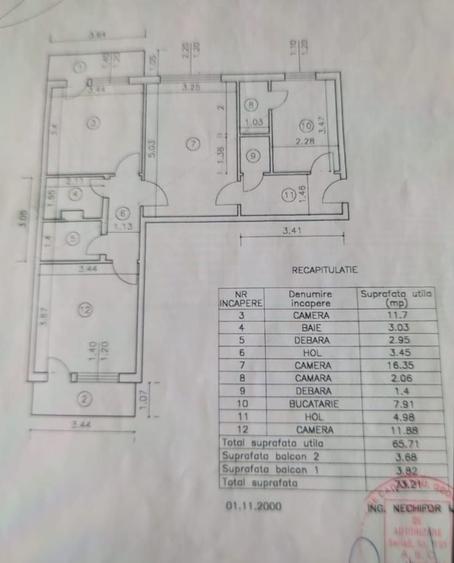 Apartament cu 3 camere semidecomandat, mobilat în Podu Roș