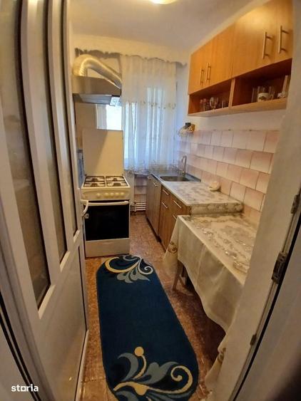 Apartament cu 2 camere nedecomandat în Narcisa