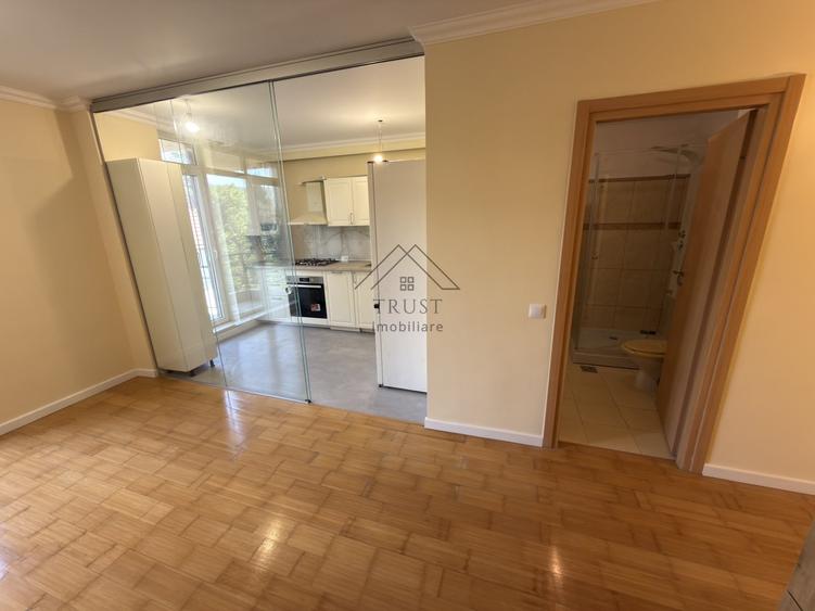 Apartament cu 2 camere, mobilat în Borhanci