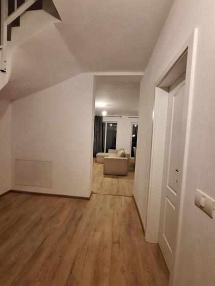 Casă cu 4 camere cu Teren 305 Mp în Moșnița Nouă