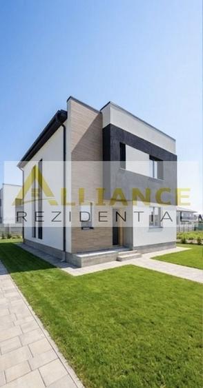 Casă individuală cu 5 camere cu Canalizare în Berceni