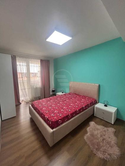 Apartament cu 2 camere semidecomandat în Florești