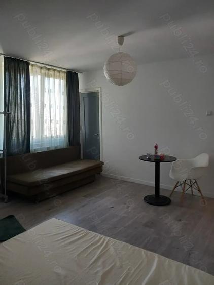 Garsonieră în Gara de Nord