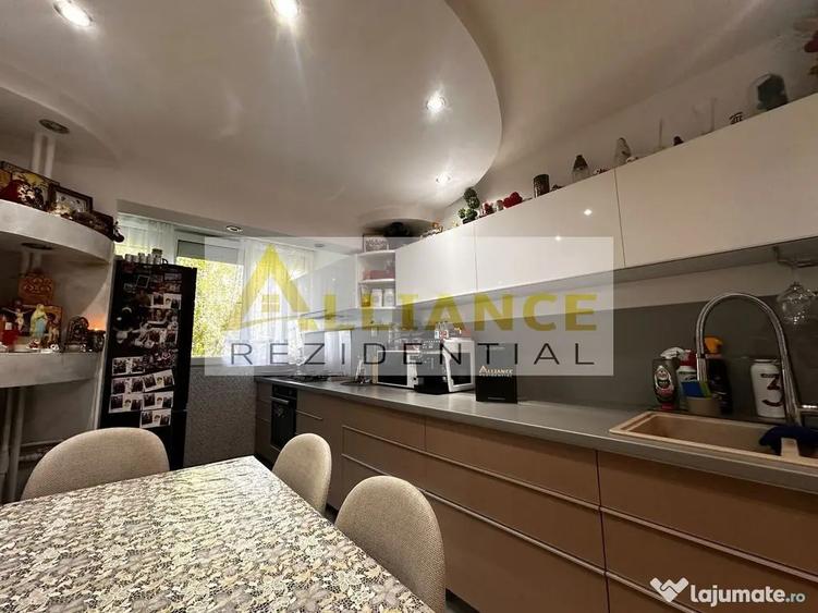 Apartament cu 3 camere decomandat în Apărătorii Patriei