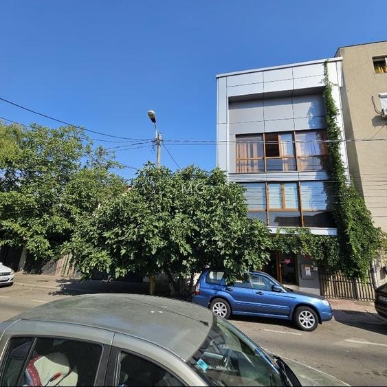 🖌️  Spre inchiriere camere tip garsoniera,  central, utilitati incluse
