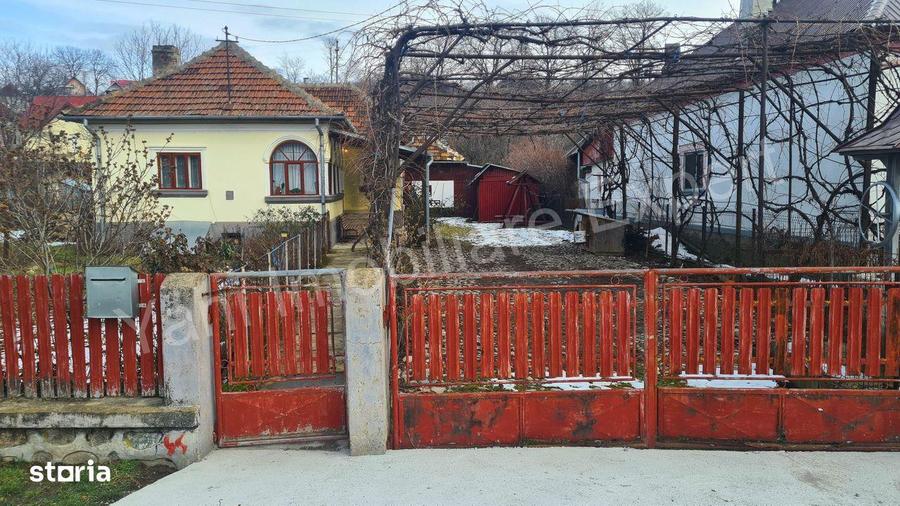 Casa de vanzare in comuna Corbeni, jude? Arge?. - 13