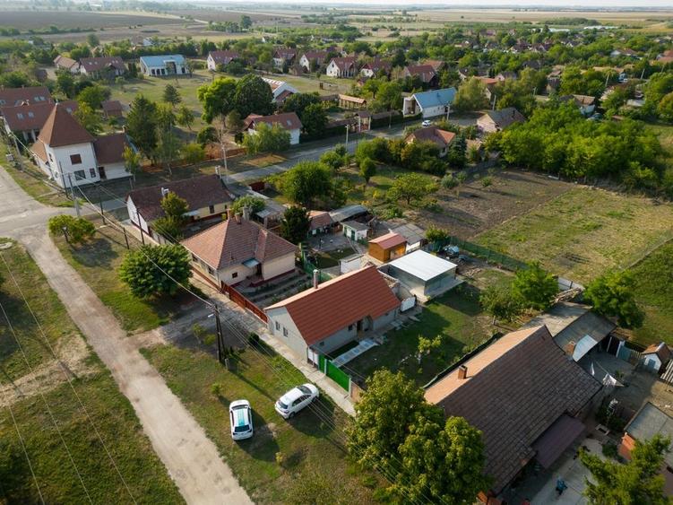 Casă cu 3 camere lângă graniță - 28