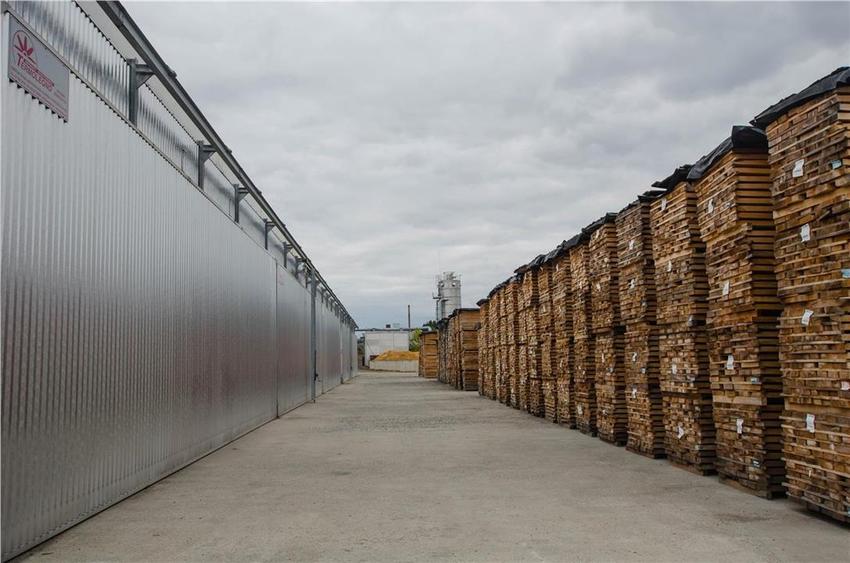 Complex industrial ?n Miercurea Sibiului,hale si 3,1 ha teren intravilan - 33