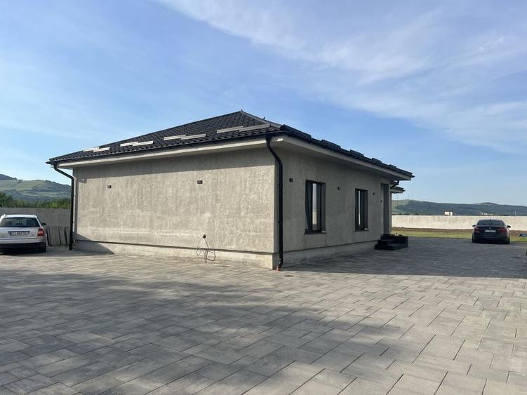 Casă cu 3 camere în Mintiu Gherlii