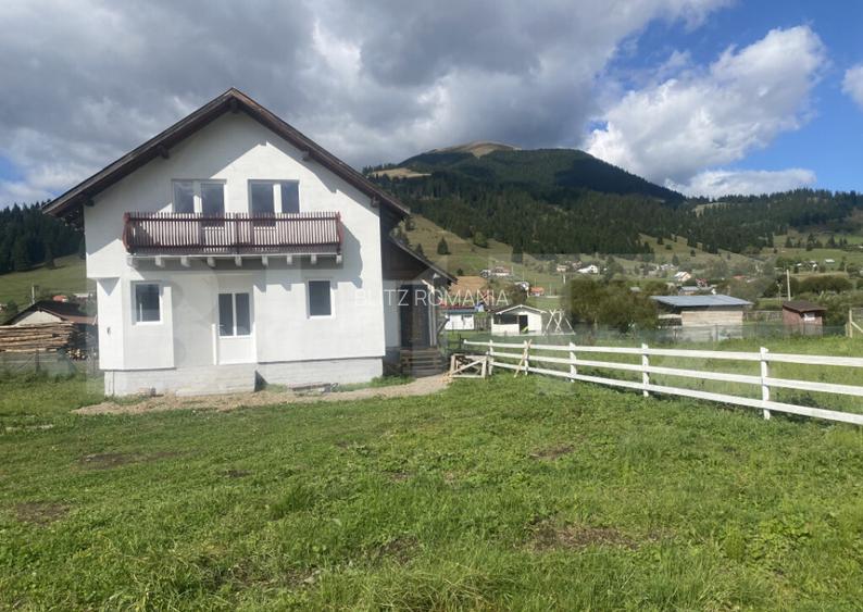 Casa de vanzare in Dorna Candrenilor