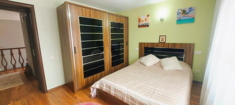 Industriilor-cartier 23 August, P+1, garaj si anexe,teren 389m.p.,comision0%. - 37