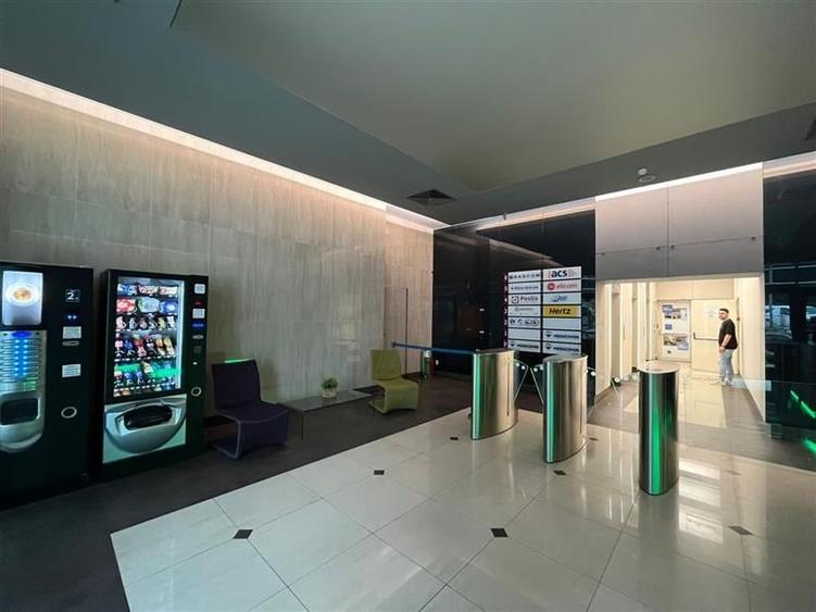 Subinchiriere spatiu birou - Multigalaxy II Office Building - 521 mp - 2