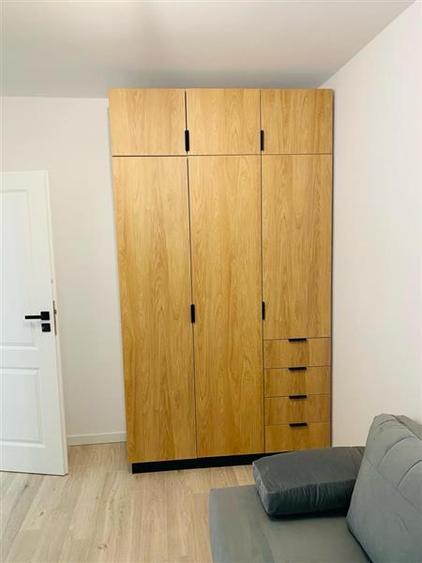 Inchiriere apartament  3 camere in vila zona Regal cu parcare si boxa - 8