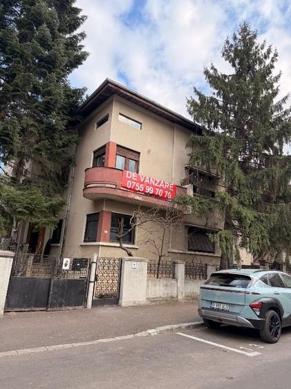 Vilă de vânzare Decebal – Moise Nicoară | 320 mp | 15 camere | Ideal investiție, - 2