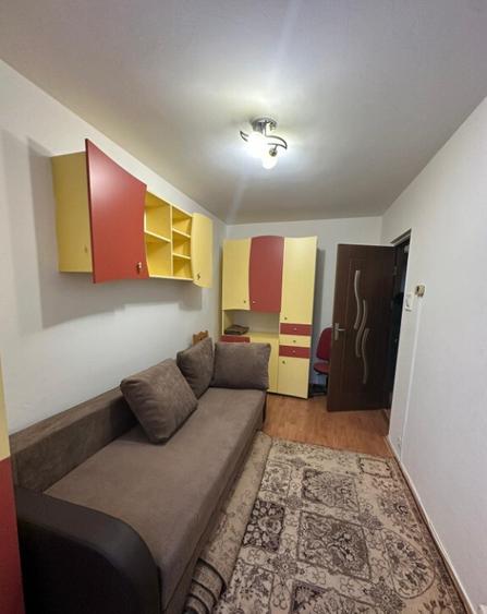 Inchiriez garsoniera - 7