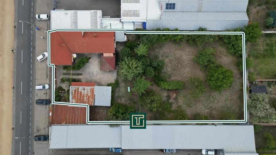 Teren pentru expunere comerciala de 2080 mp cu FS de 32 ml, cu birouri, pe Calea Radnei - 12