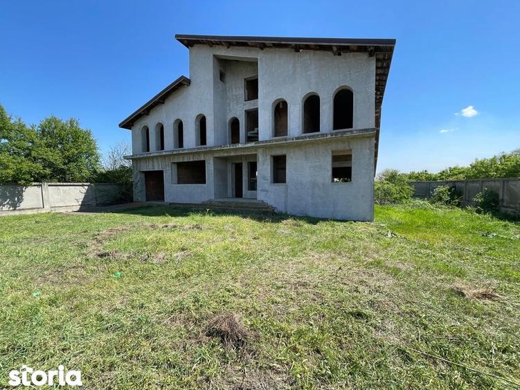 Casa spa?ioasa de vanzare in Ciorogarla 8 dormitoare 1000 metrii teren - 3
