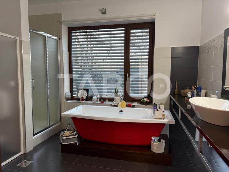 Casa individuala 1 nivel 190 mp 5 camere curte 819 mp Cisnadie - 24