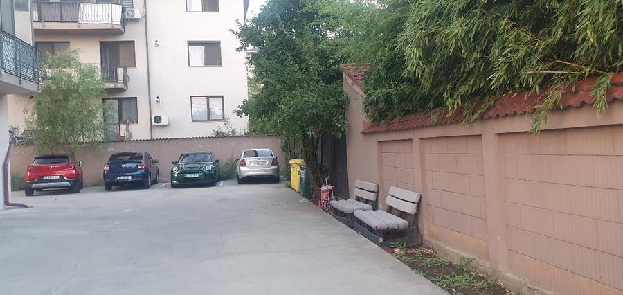 Garsonieră decomandată în Fundeni