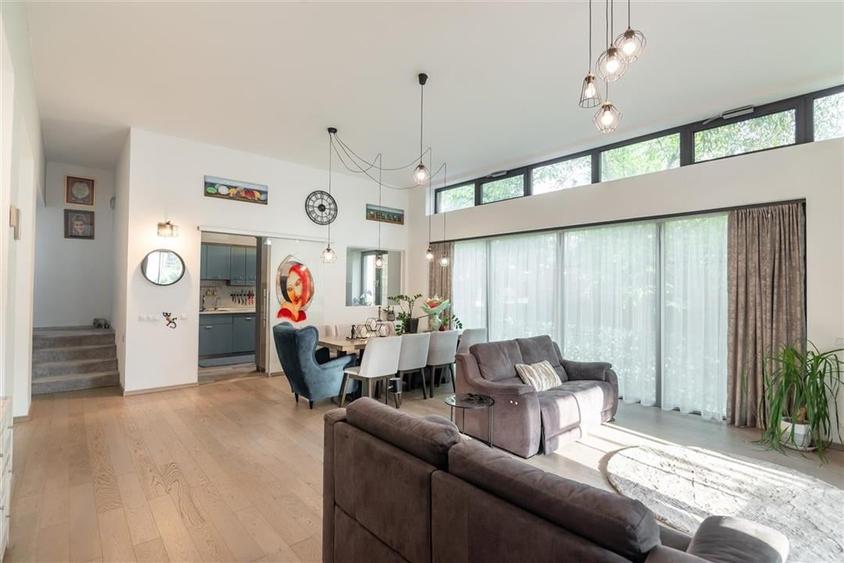 BLACK FRIDAY IMOBILIAR  DOAR ACUM!  Casa Premium cu  filigorie si fotovoltaice - 13