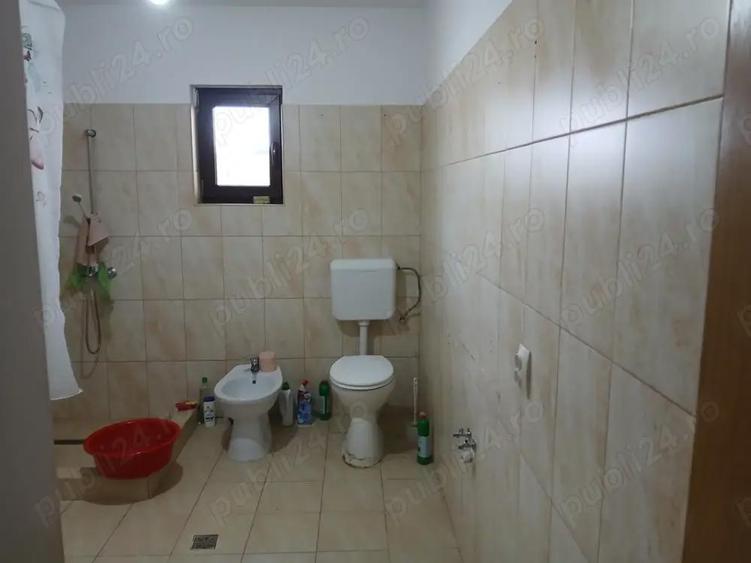 Casa de vanzare pe parter - 2