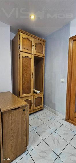Apartament de 3 camere - Zona de jos - De inchiriat - 2