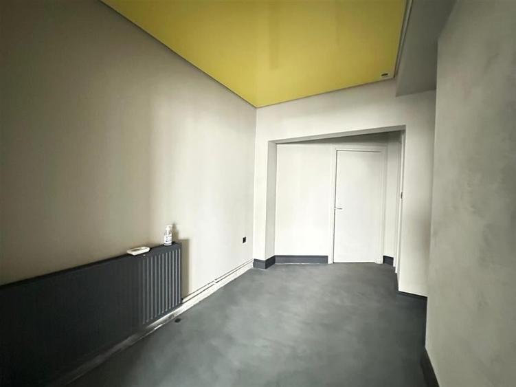 Spatiu comercial 85 mp zona Strand - 4