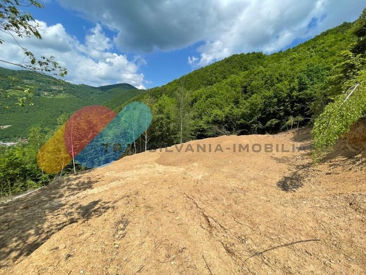 Teren 2200 mp, intravilan, zona Somesul Rece - 2