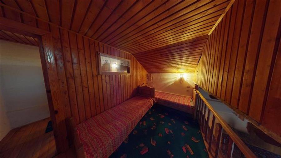 Tur 3D! Doua case traditionale, pe domeniu versatil, la doar 1Km de Castelul Bra - 9