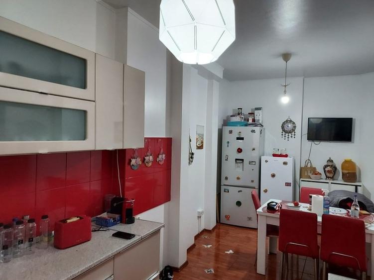 ,3 cam in vila,2 intrari,parter,PARCARE 2 -3 AUTOTURISME, - 18