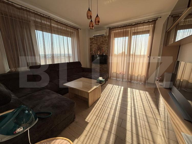 Apartament ultrafinisat cu 4 camere, tip penthouse, zona Billa - 1